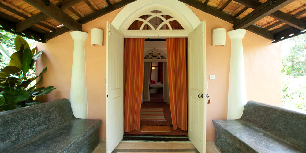 Casa Lotus β Luxury villa for rent in Candolim