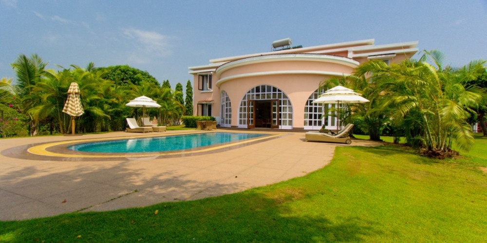 Alexandra Palace β Luxury villa for rent in Palolem