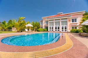 Mysore Palace — Luxury villa for rent in Palolem