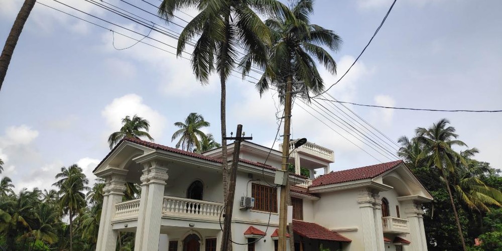 #2401 — House for rent in Morjim