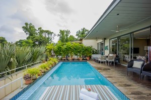 Serene Solitude B — Luxury villa for rent in Parra